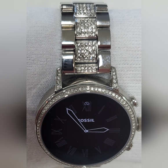 Fossil Smart Watch - Picture 4 of 10